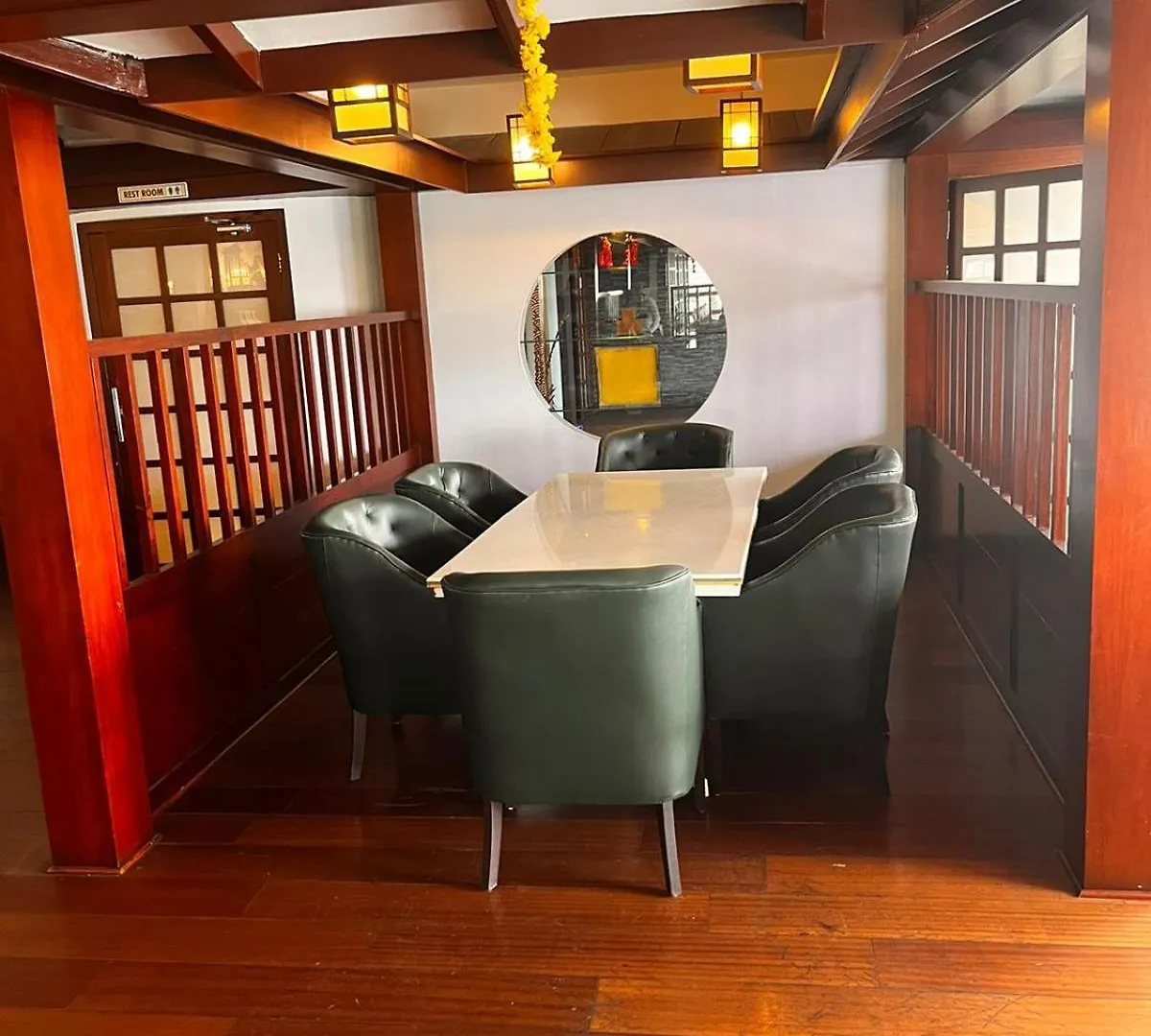 Hotel Presidency Kochi City Centre